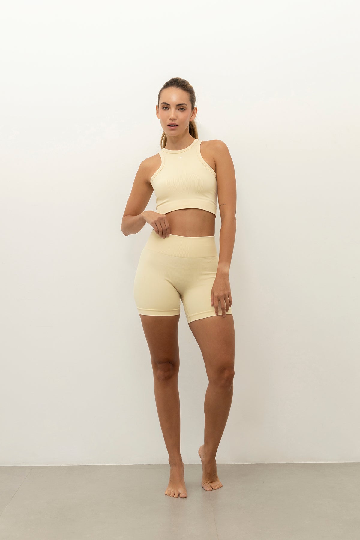 2 PC BELLA SET
